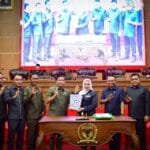 Agenda Paripurna DPRD, Bupati Ratna Machmud Sampaikan LKPJ dan Keberhasilan Pembangunan