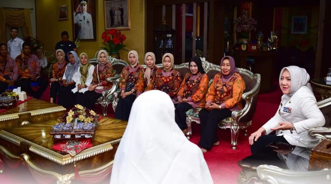 Tim Kesenian Musirawas Siap Tampil Terbaik di Festival Sriwijaya 2024, Ini Motivasi Bupati Ratna Machmud
