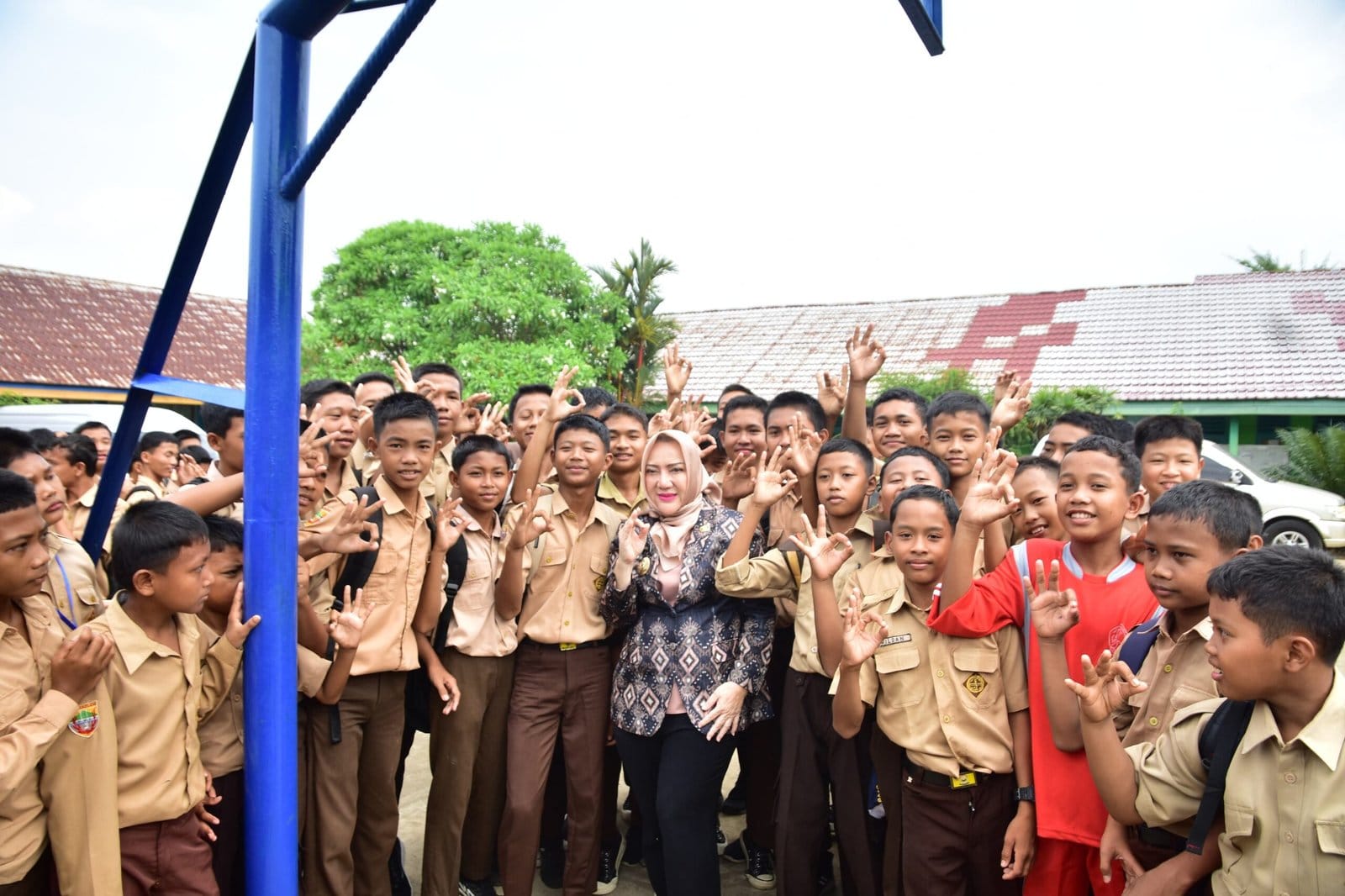 Ratna Machmud Hadiri dan Buka Sosialisasi dan Advokasi Gerakan Sekolah Sehat