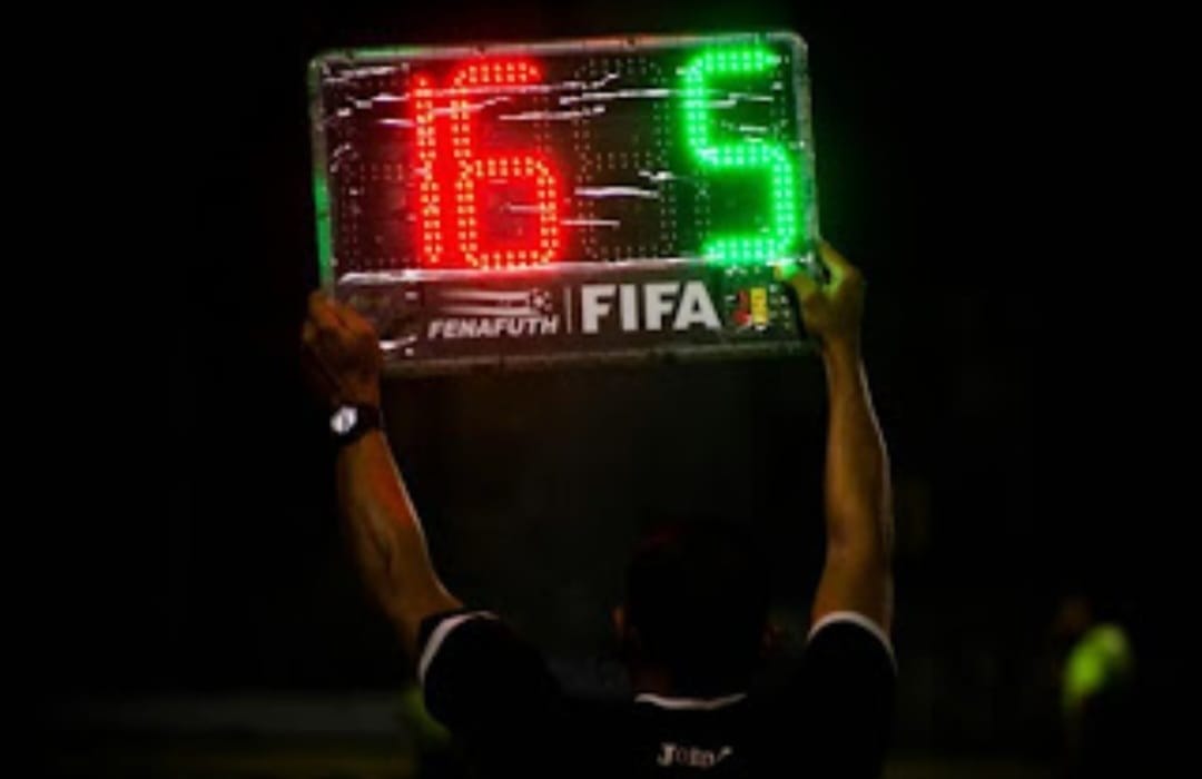 Wasit Asal Timur Tengah Ini Dituding Kasus Skandal hingga Dicatut Hukuman Larangan Bertugas di Lapangan Hijau