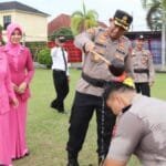 Upacara Kenaikan Pangkat 37 Personel Polres Musi Rawas, Tradisi Mandi Kembang Jadi Simbol Penghargaan