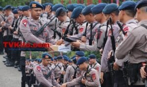 Batalyon B Pelopor Hidupkan Semangat Berbagi Lewat Program “Kamis Sedekah”