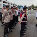 IPDA M. Dodi Rislan Selaku Perwira Pengendali Memimpin Langsung Apel Pengamanan Dalam Rangka Hari Santri Nasional