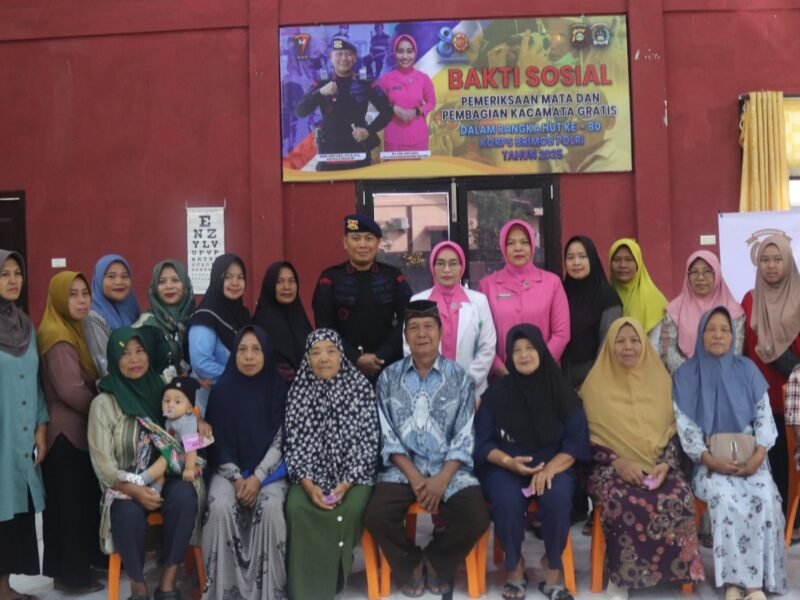 Peringati HUT ke-80 Korps Brimob Polri, Batalyon B Pelopor Lubuklinggau Gelar Bakti Sosial Pemeriksaan Mata dan Kacamata Gratis