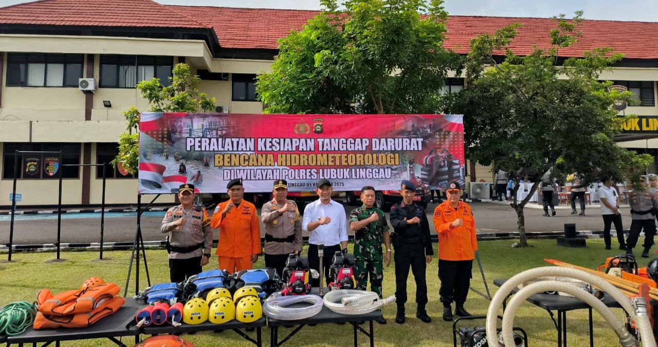 Satbrimob Polda Sumsel Batalyon B Pelopor Ikuti Apel Kesiapan Tanggap Darurat Bencana Hidrometeorologi 2025