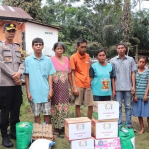 Polres Musi Rawas Salurkan Bantuan untuk Korban Kebakaran, Wakapolres Sampaikan Pesan Penting Kepada Warga