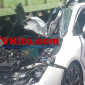 Detik-detik Mobil Patwal Kehilangan Kendali di Tikungan Lubuk Selasih dan Tabrak Truk Parkir