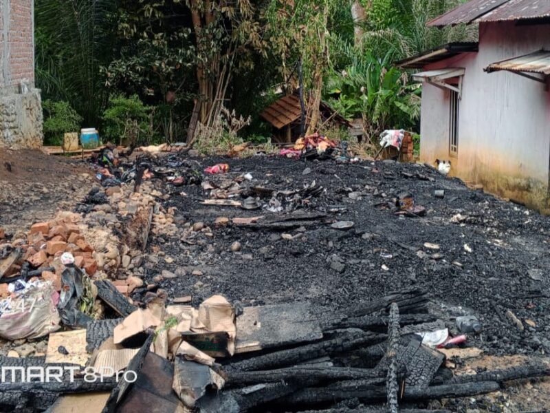 Hanya Baju di Badan yang Tersisa, Rumah Warga Musi Rawas Rata dengan Tanah