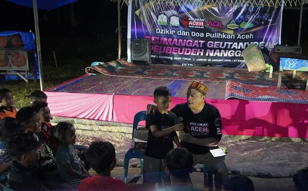 Ustadz Bachtiar Nasir Pimpin Doa, Salurkan Bantuan untuk Korban Bencana di Aceh