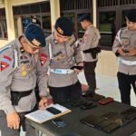 Satbrimob Polda Sumsel Batalyon B Pelopor Laksanakan Pemeriksaan Ponsel Personel Secara Mendadak
