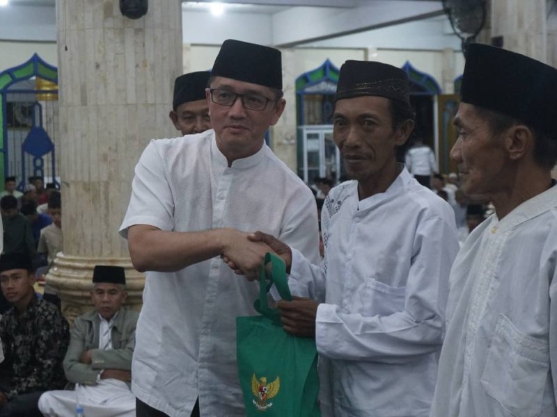Wakapolres Lubuk Linggau Hadiri Peringatan Nuzulul Qur’an di Masjid Agung As-Salam