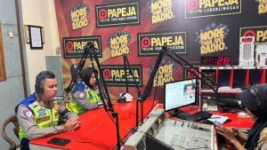 Polantas Menyapa Sahabat Radio Papeja, Sat Lantas Polres Lubuk Linggau Edukasi Masyarakat Jelang Mudik Lebaran