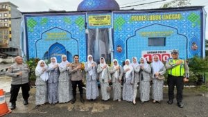 IBI Lubuk Linggau Beri Dukungan ke Pos Pam Operasi Ketupat Musi 2026, Serahkan Bingkisan untuk Petugas
