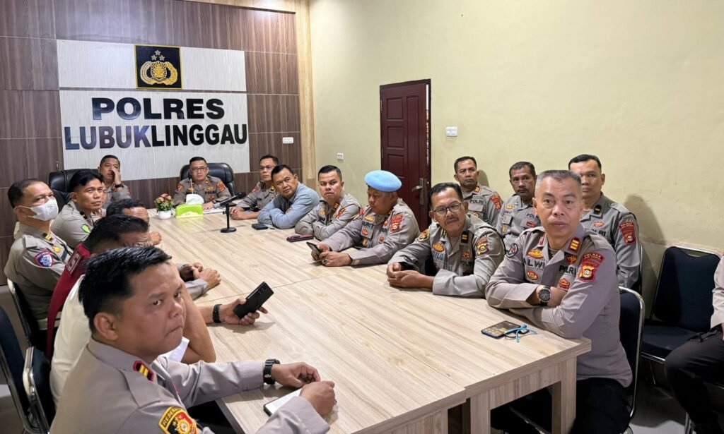 Kapolres Lubuk Linggau Ikuti Latpra Ops Ketupat Musi 2026 Secara Virtual