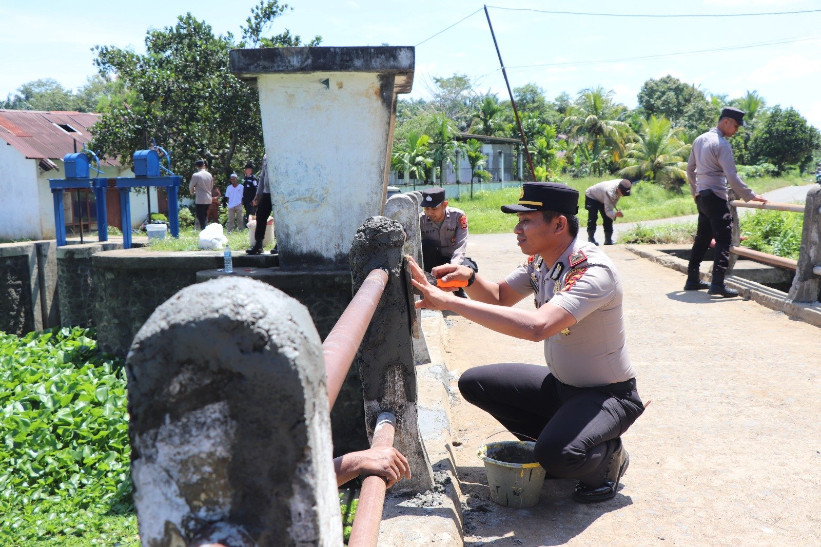 Dukung Program Kapolda Sumsel, Polres Musi Rawas Revitalisasi Jembatan Dam Impres Lewat Program BELIDA