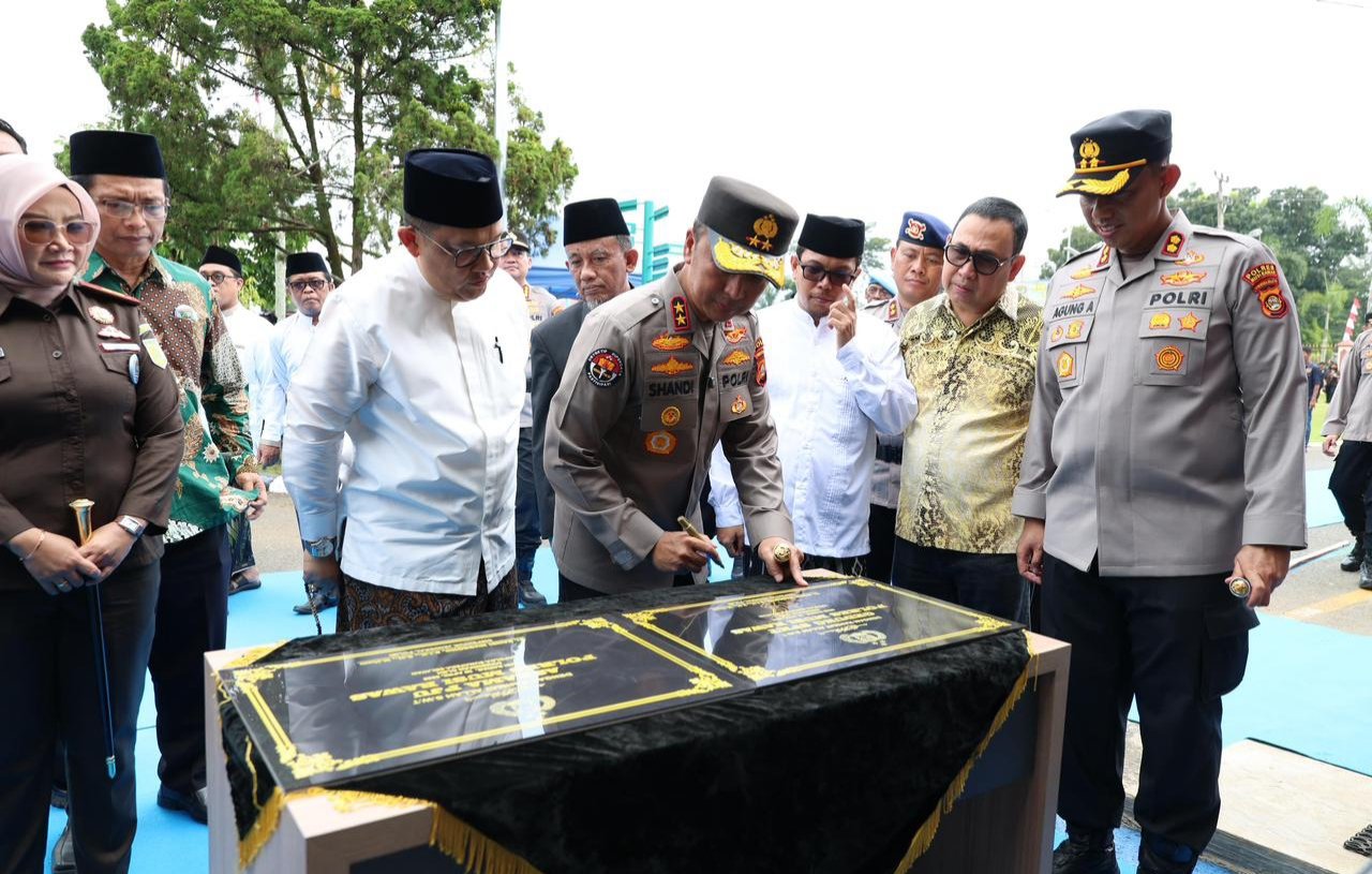 Sinergi Polri dan Pemda, Kapolda Sumsel Resmikan Fasilitas Pelayanan Publik di Musi Rawas