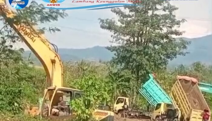 Tambang Galian C Diduga Ilegal di Sungai Cikeruh Kembali Beroperasi, Warga: “Seolah Kebal Hukum”