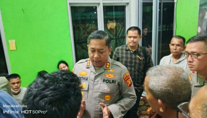 Kapolres Lubuk Linggau Tinjau Korban Kecelakaan Bus ALS di RSUD Siti Aisyah