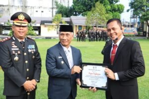 HUT Bhayangkara ke-80, Polres Lubuklinggau Beri Penghargaan Personel Berprestasi dan Mitra Strategis