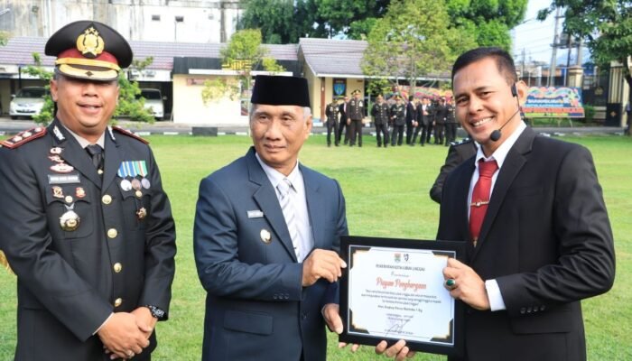 HUT Bhayangkara ke-80, Polres Lubuklinggau Beri Penghargaan Personel Berprestasi dan Mitra Strategis