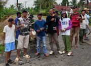 Sat Binmas Polres Lubuk Linggau Bersama Polsek, Kecamatan, dan Warga Gelar Gotong Royong Bersihkan Siring Agung