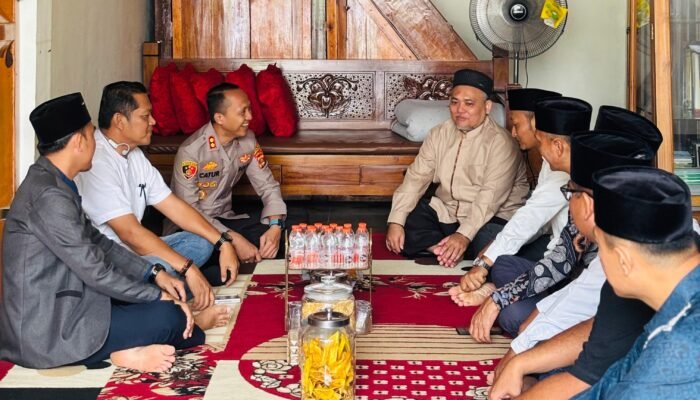 Kapolres Lubuk Linggau AKBP Catur Erwin Setiawan Sambangi Ketua NU, Perkuat Sinergi Jaga Kerukunan dan Kamtibmas