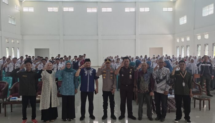 Kapolres Lubuk Linggau Tekankan Pentingnya Integritas dan Jiwa Kepemimpinan Generasi Muda di Seminar Next Generation