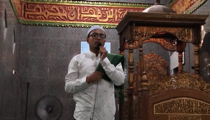 MAULID NABI MUHAMMAD SAW DI MASJID NABILLAH KALI SERAYU BERLANGSUNG KHIDMAT DAN PENUH NUANSA ISLAMI