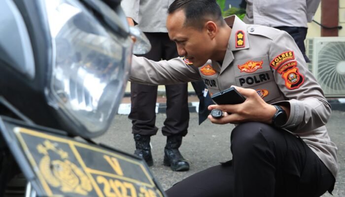 Kapolres Lubuk Linggau Cek Kendaraan Dinas Bhabinkamtibmas, Pastikan Sarana Operasional Siap Dukung Pelayanan Warga