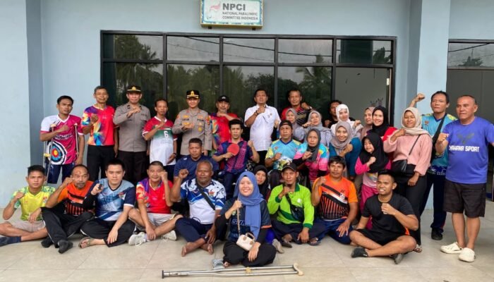 Polres Lubuk Linggau Dukung Atlet Difabel, Serahkan Bantuan Alat Olahraga