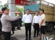 Pastikan Ketersediaan BBM, Kapolres Musi Rawas Turun Langsung Cek dua SPBU di Kabupaten Musi Rawas